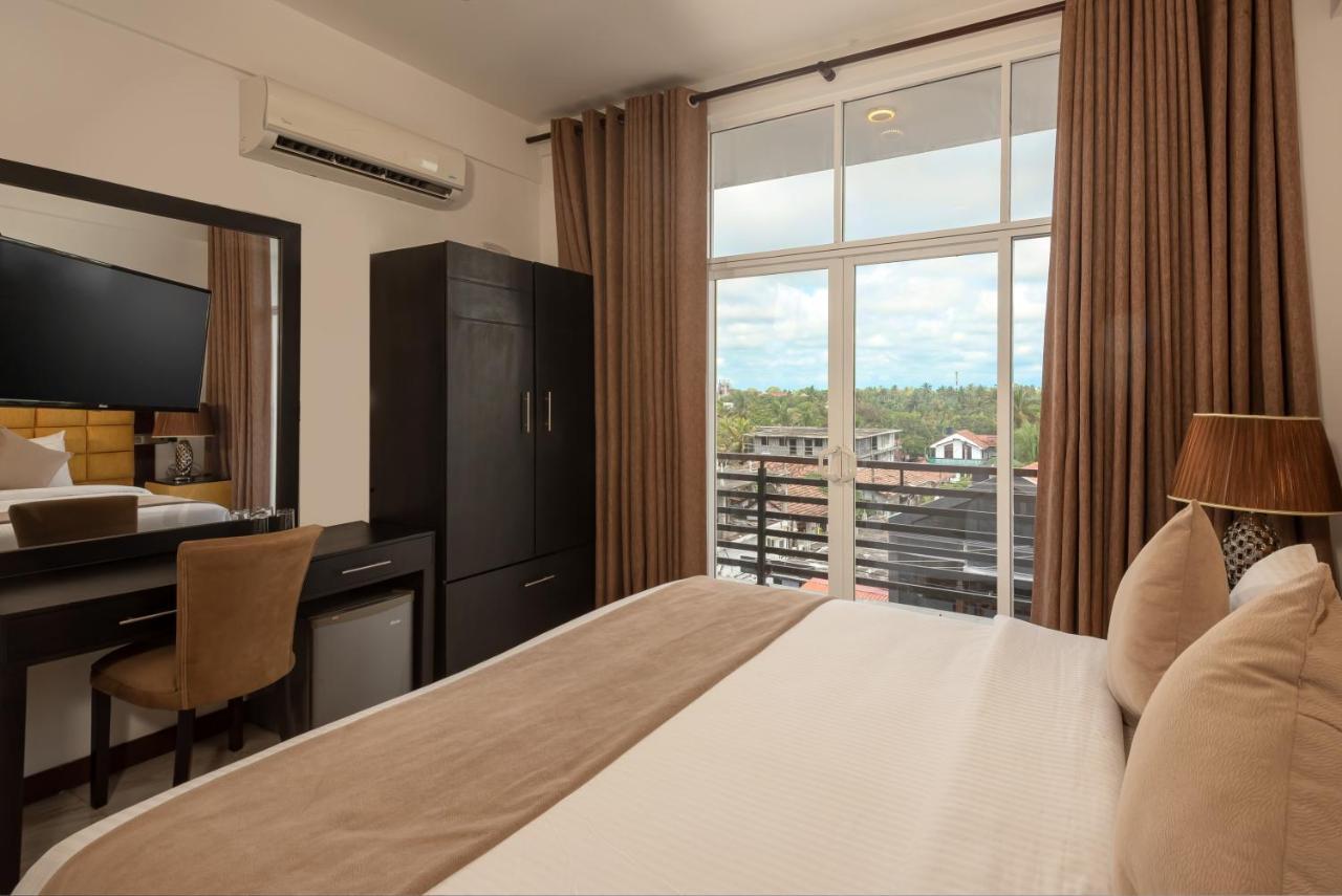 Beverly Beach Negombo Exterior photo